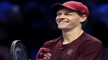 يلا شوت بث مباشر مباراة يانيك سينر ضد ألكسندر زفيريف في نهائيات الجولة العالمية للتنس 2025